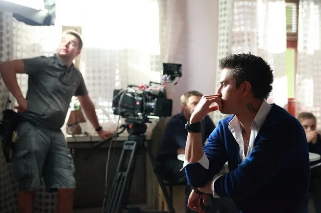 закрытая школа за кадром