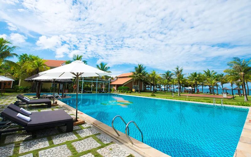 Famiana resort spa. Фамиана фукуок. Famiana фукуок. Фамиана резорт вьетнам. Виллы фукуок.