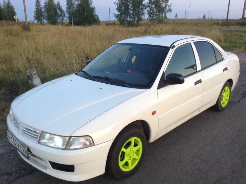 Лансер 6 купить. Lancer 6 1995 Сток. Mitsubishi Lancer 1998 MX. Mitsubishi Lancer 6 соток. Mitsubishi Lancer vi Сток.