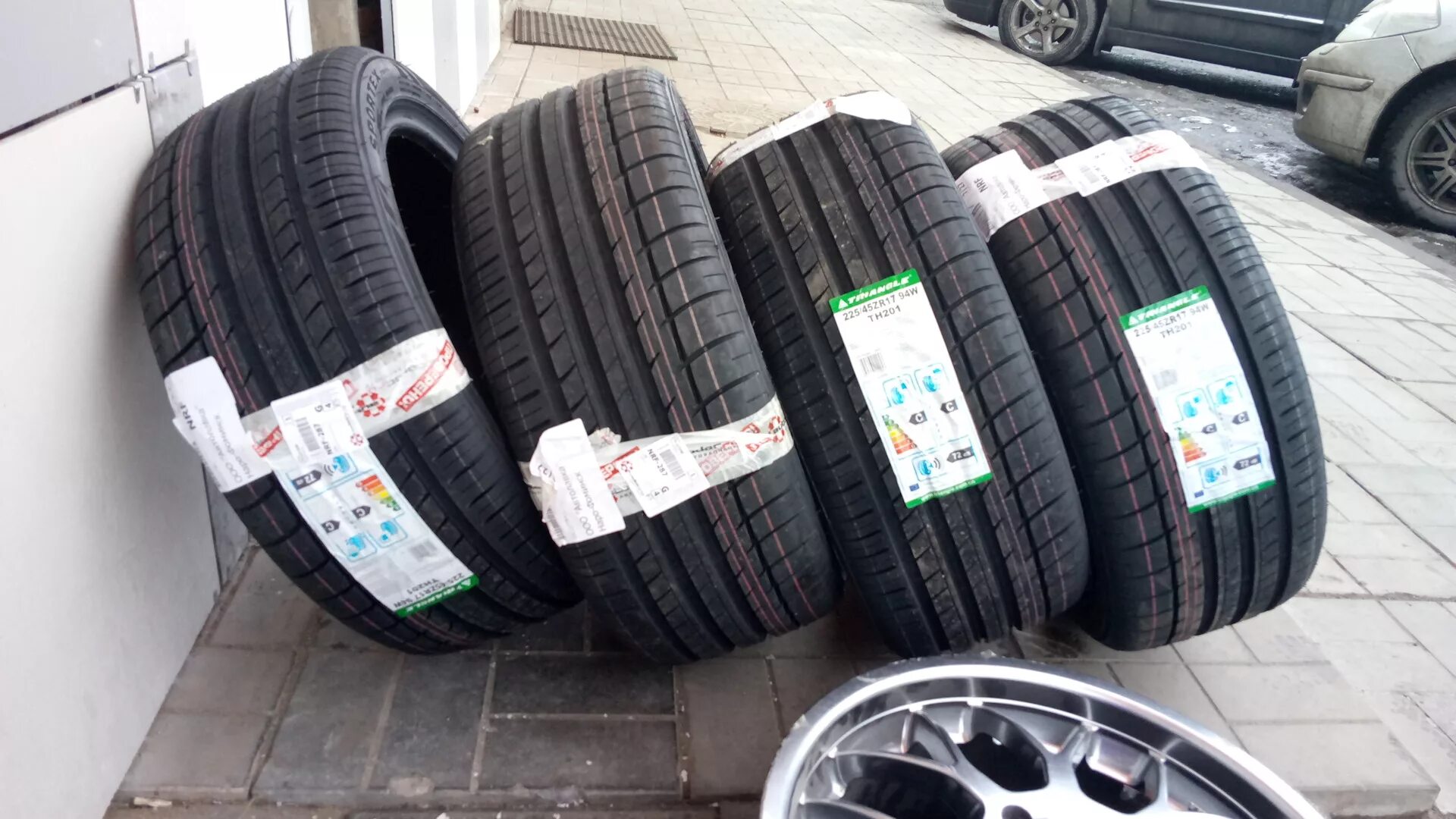 Triangle effexsport th202 225 45 r17. 225/45/17 Triangle th201. Триангл 201 225/45 r17. Triangle th201 225/45 r17. Triangle th201/225/45 r17 94w.