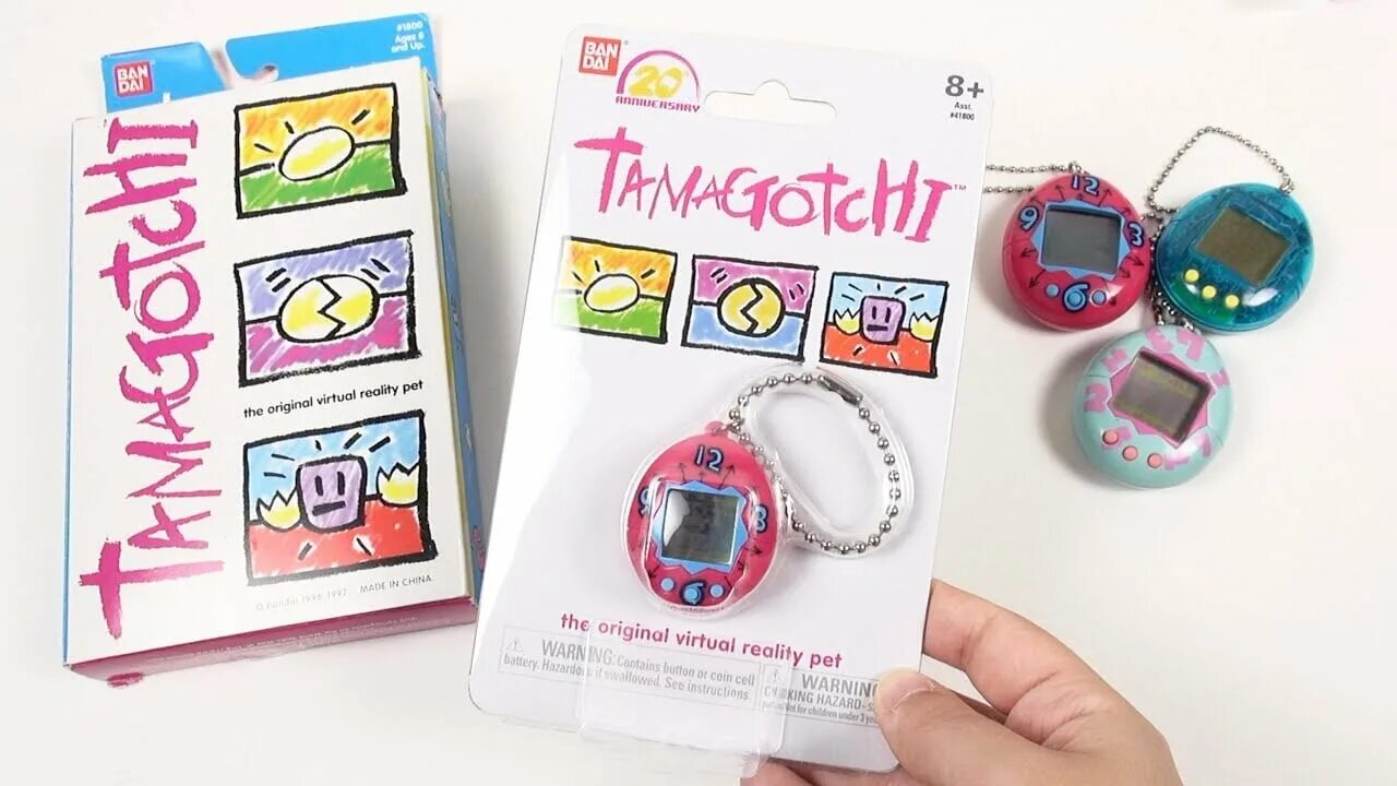 Элджей тамагочи. Тамагочи 20th Anniversary Mini. Tamagotchi 20th Anniversary. Тамагочи на часах. Заставка тамагочи.