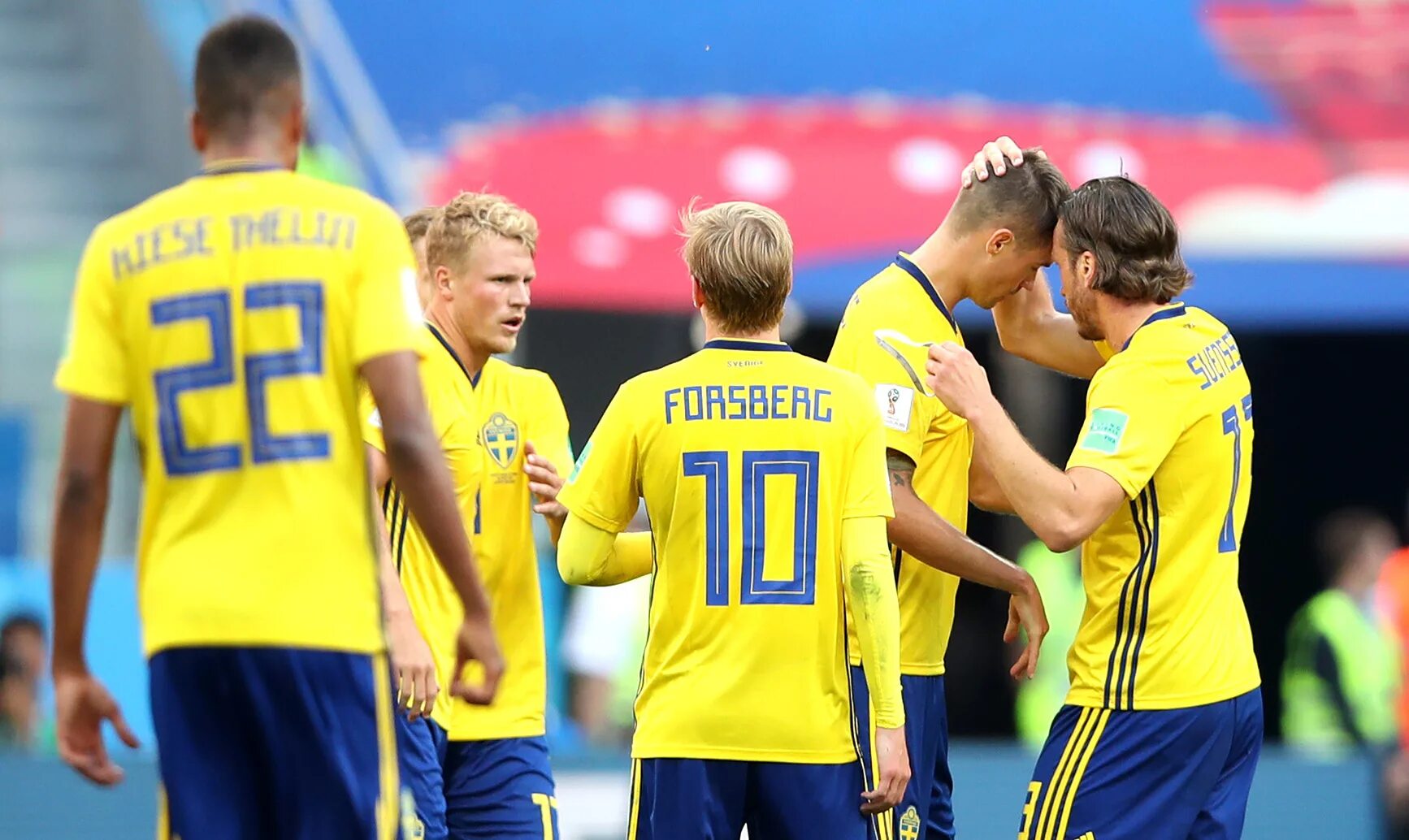 швеция и швейцария разница. хоккей швеция швейцария 2009. сборная швеции по хоккею. шведов или швед. сборная швеции.