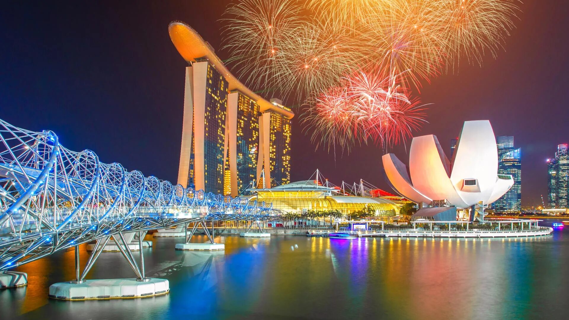 National day parade singapore. Салют в сингапуре. Singapore day. Сингапур 2021. Новый год в сингапуре.