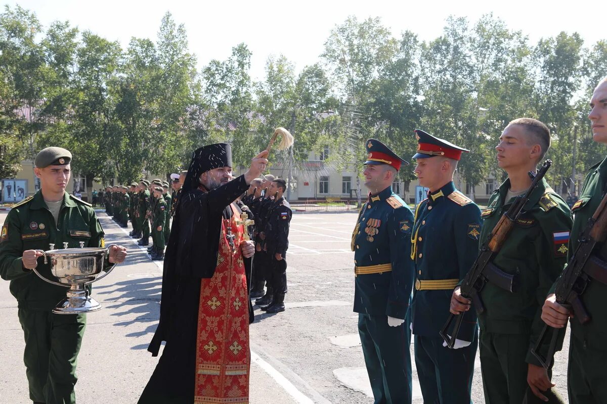 ДВОКУ присяга 2021. Курсанты ДВОКУ Благовещенск. ДВОКУ выпуск 2002. Курсанты ДВОКУ присяга 2020. Приняли присягу на верность