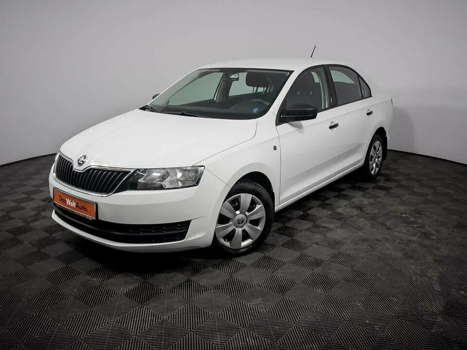 Шкода рапид 2015 купить. Шкода Рапид 2015. Skoda Rapid 1. Skoda Rapid 1.6 at. Шкода Рапид 2015 автомат 1.6.