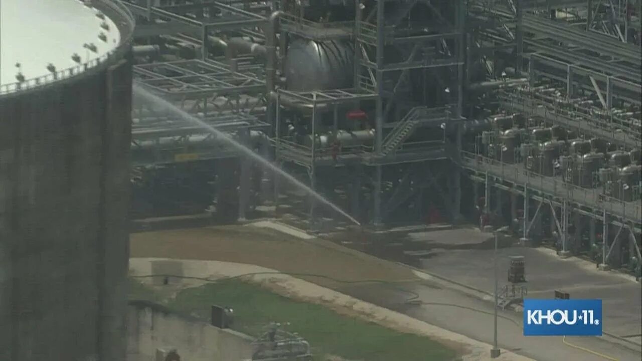 Спг-терминал свиноуйсьце. Заводы по сжижению газа в сша. Спг завод сша. Газовый терминал спг сша. Порт супса.