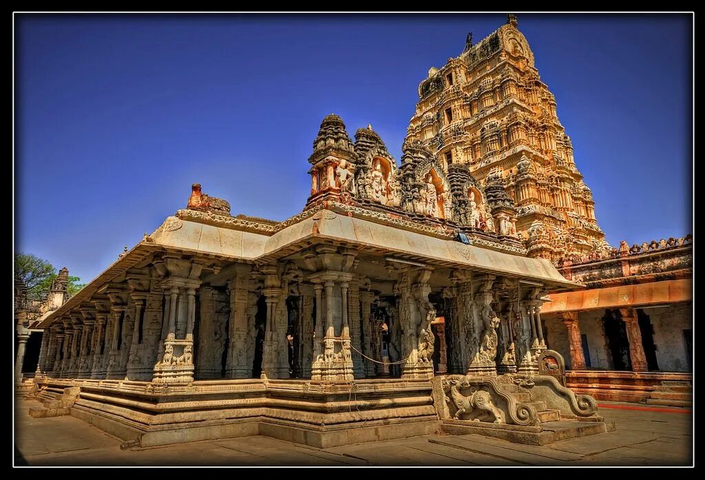 Храм temple. Храм Вирупакши в Хампи. Храм Вирупакши в Хампи, Карнатака. Хампи Индия храм Шивы. Храм Вирупакши в честь Шивы (деревня Хампи, штат Карнатака).