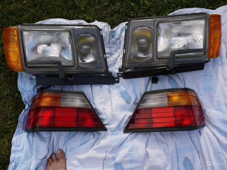 Замена передней фары и указателя поворота - Mercedes-Benz E-class (W124), 2,3 л,