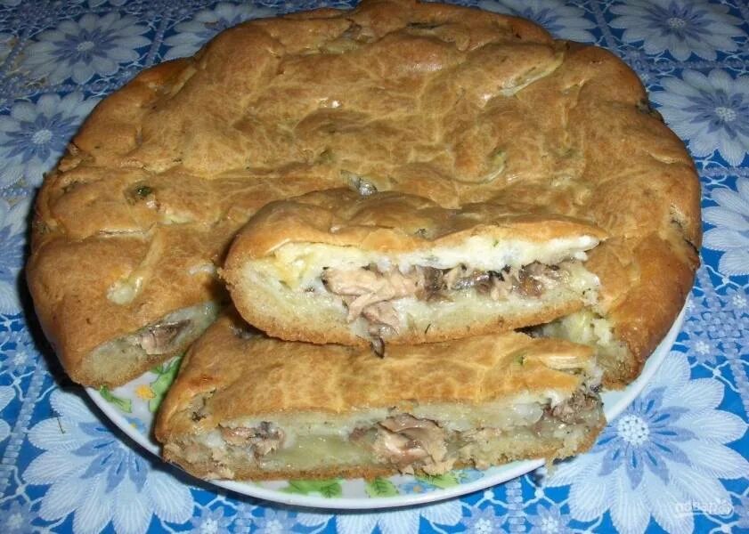 Рецепт картошки с сайрой в духовке. Пирог с сайрой консервированной. ветлужский рыбный пирог. пирог сайра с луком. пирог с сайрой и картошкой в духовке.