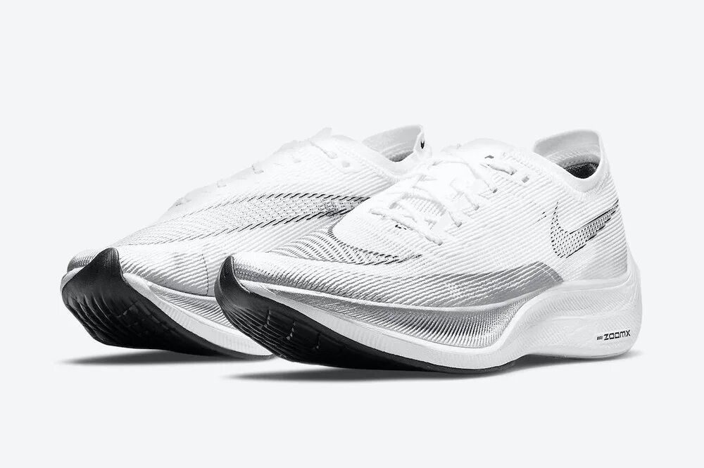 Nike Vaporfly next 2. Nike ZOOMX Vaporfly next белые. Nike ZOOMX Vaporfly next 2 белые.