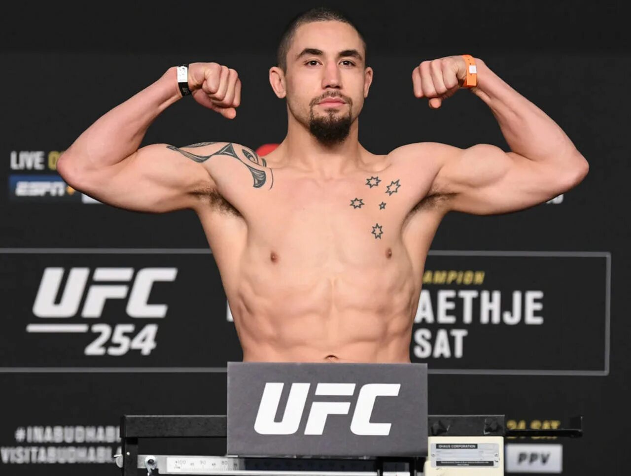 Robert Whittaker. Коста витакер