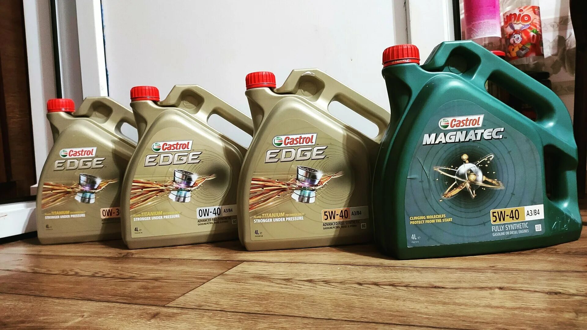 Castrol edge 5w-40 ll. Edge a3 b4. Castrol edge titanium fst 0w-40 a3/b4. 5w40 a3/b4. Кастрол edge 5w40 4л titanium fst c3.