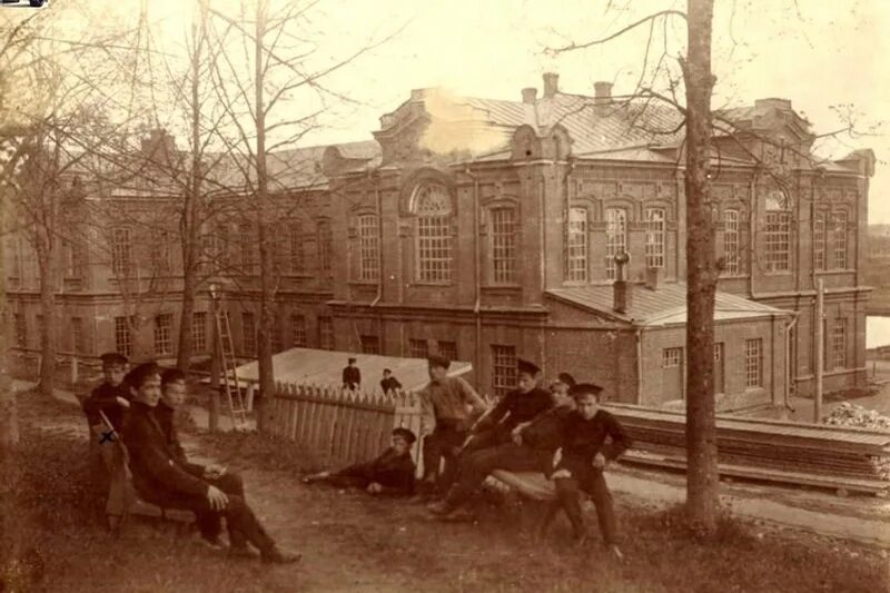 150 лет зданию