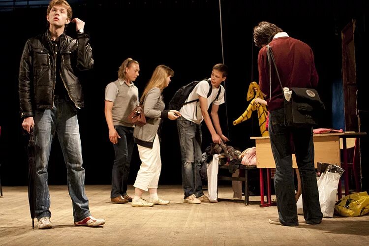 гитис поступление. бородин гитис. актерские вузы москвы. абитуриент поступает в театральный институт. любовь аксёнова выпускники актёрского факультета гитиса.