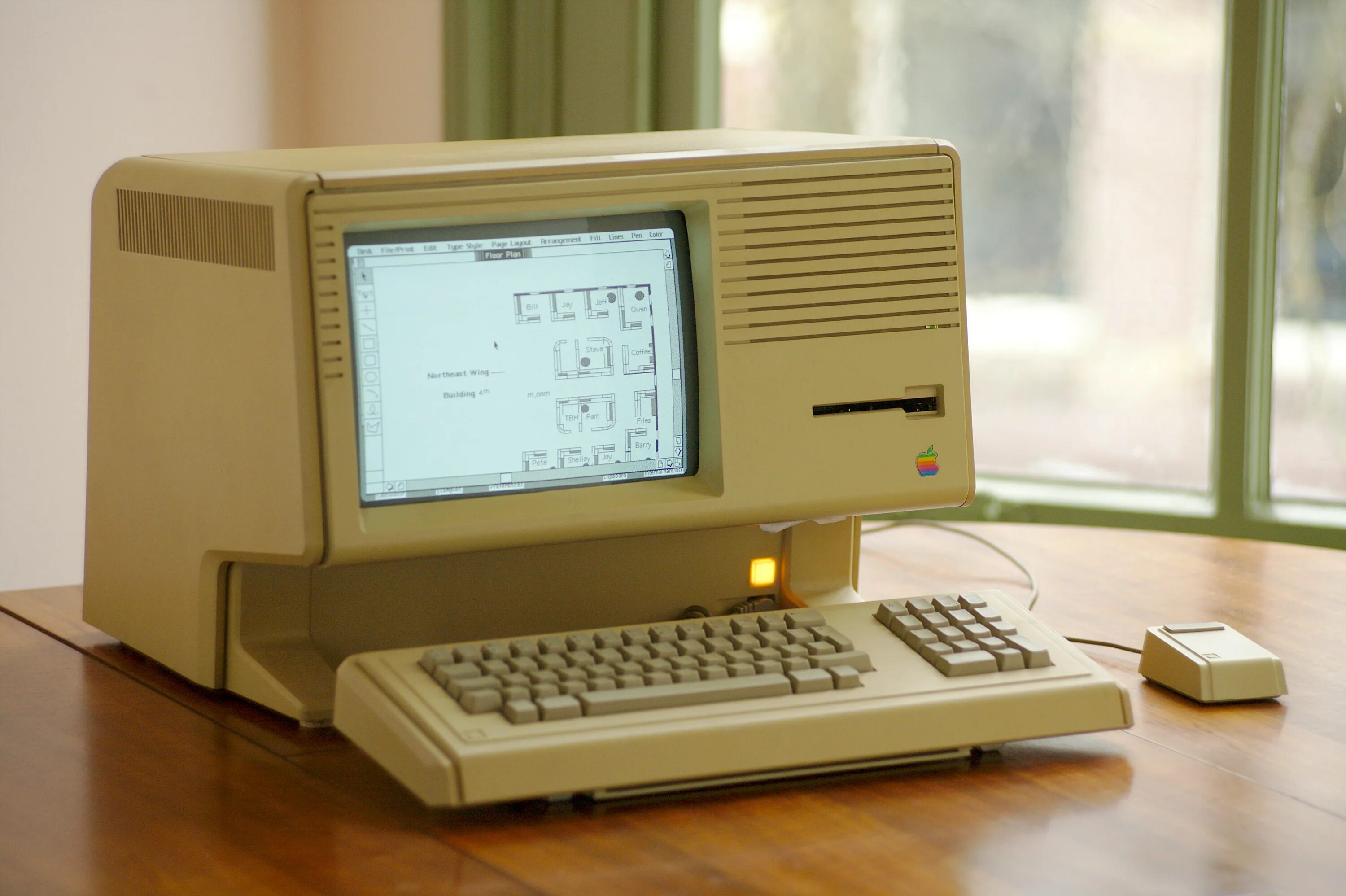 Компьютер сан. Apple Lisa 1983. Apple Lisa 2.