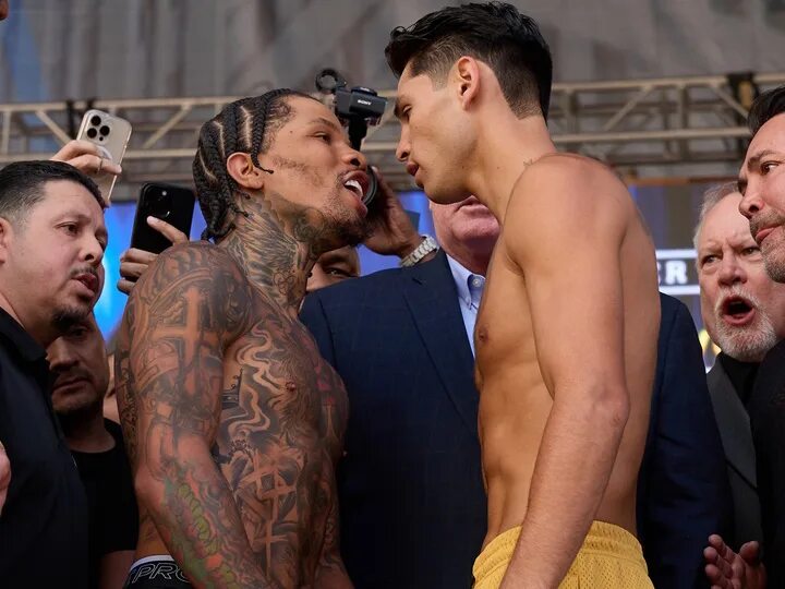 Девушка делает предложение парню. Джервонта дэвис гарсия бой. Гарсия сделал предложение. Оскар гарсия чирино. Гарсия сделал предложение.