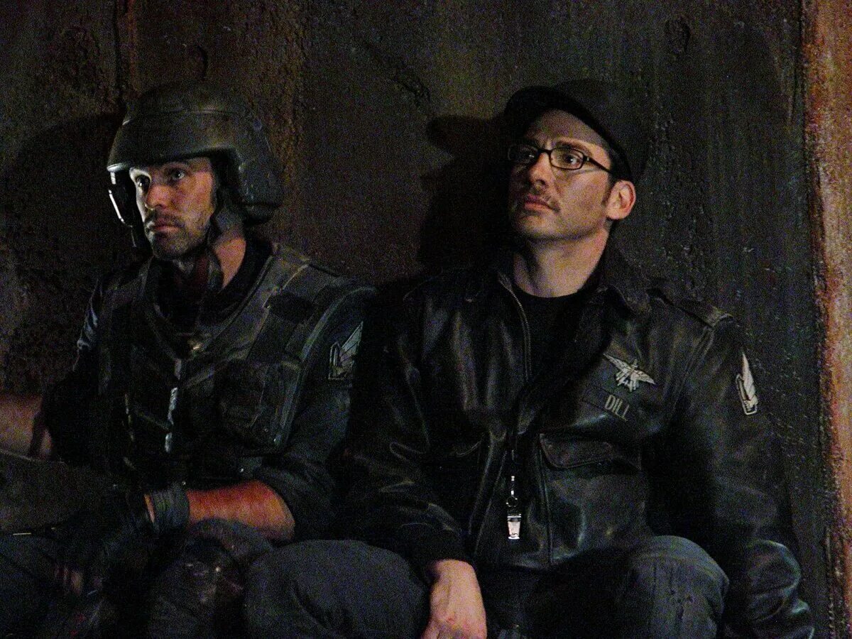 звездный десант 2: герой федерации кадры. звездный десант 2: герой федерации фильм 2004. звездный десант 2: герой федерации фильм 2004 актёры. ричард берджи звёздный десант. звёздный десант 2 герой федерации.