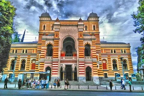 Грузинский театр оперы и балета имени палиашвили
