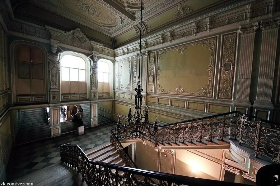 ново-михайловский дворец - дворцовая набережная, 18. ново-михайловский дворец – штакеншнейдер санкт-петербург. новый дворец в санкт петербурге. мариинский дворец санкт-петербург. новый дворец в санкт петербурге.