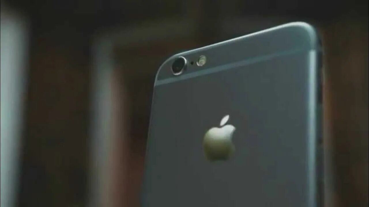 Первый взгляд на iPhone 6 AppleInsider.ru
