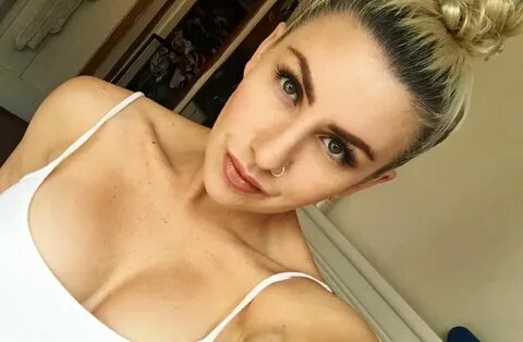 Cherry Dana #Sexy #Model from #Influgram #Fashion #Business #Promotion #Inf...