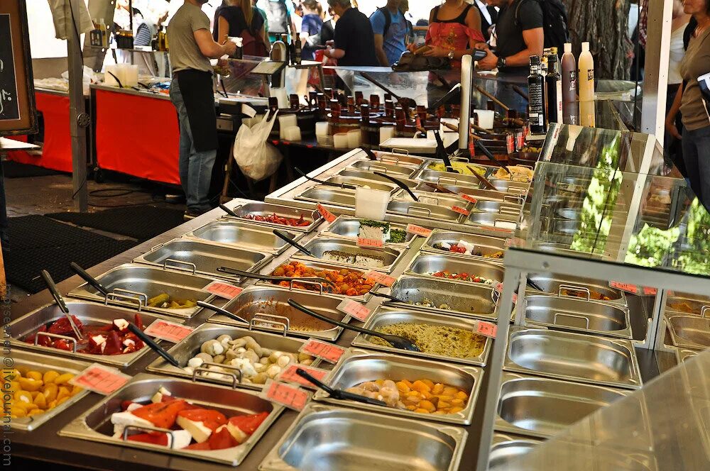 Мюнхен рынок. Карта метро мюнхена. Мюнхен ресторан. Рынок виктуалиенмаркт в мюнхене. Музей резиденц мюнхен.