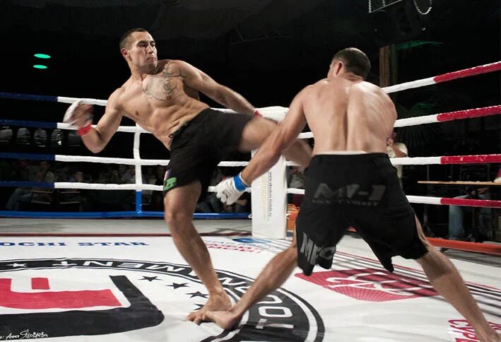 Сочи. Эмблема клуб легионер единоборства. Легион файт. Аскаров сахил. Джим legion.