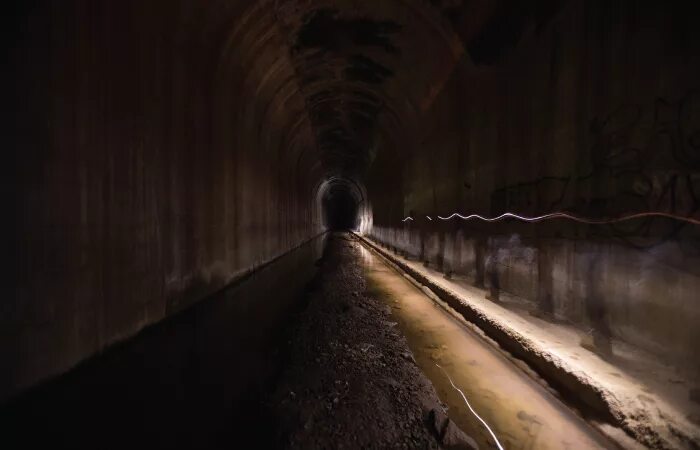 Under the tunnel. Туннеля уолдо. did you know that there&#039;s a tunnel under ocean blvd фото. tunnels under the earth child trafficking. john lawson azov tunnels under the steelworks.