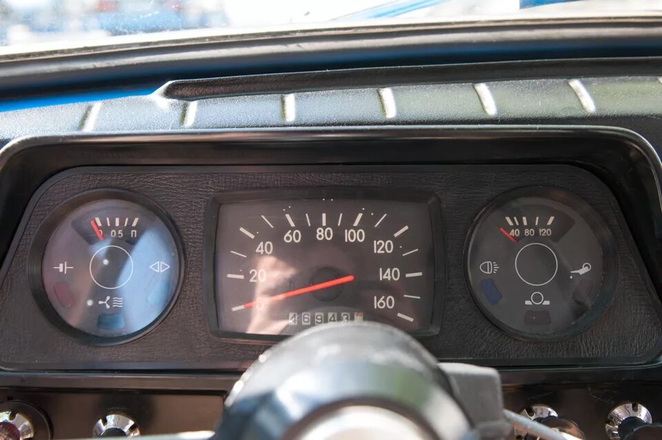 Спидометр заз 968. Заз 968м красный. Заз 968 максимальная скорость. Максимальная скорость запорожца 968. Заз 6на6.