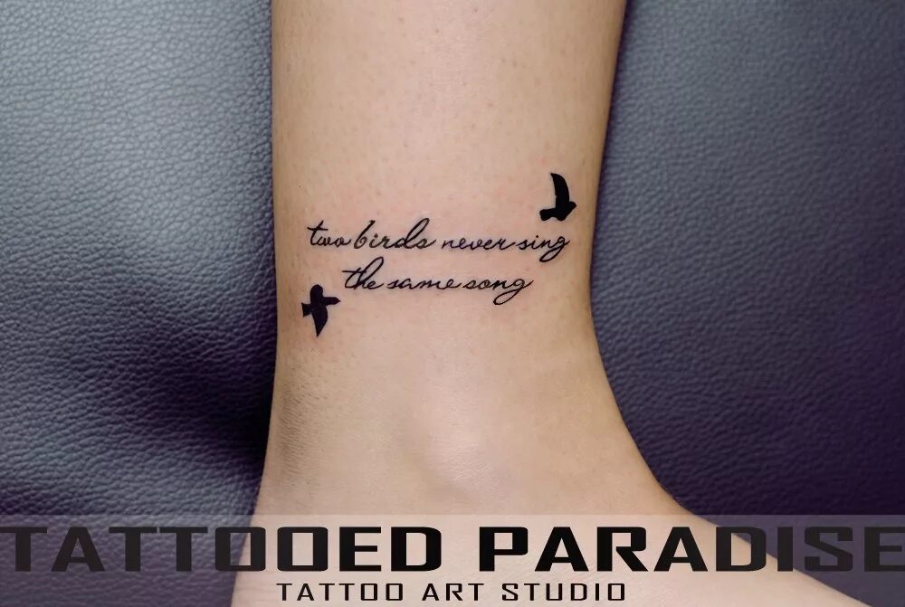 тату для девушек на ноге надписи. тату для девушек на ноге надписи. тату на ноге для девушек. татуировка на ступне для девушек. тату на стопе для девушек надписи.