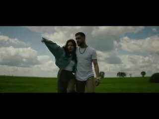Кто снимается в клипе хулиган