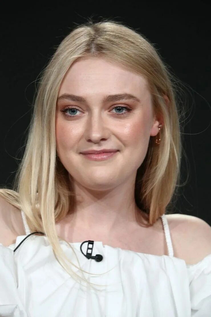 Ханна дакота фаннинг. Fanning chi. Ель фаеиег. Fanning chi. Эль фаннинг улыбка.