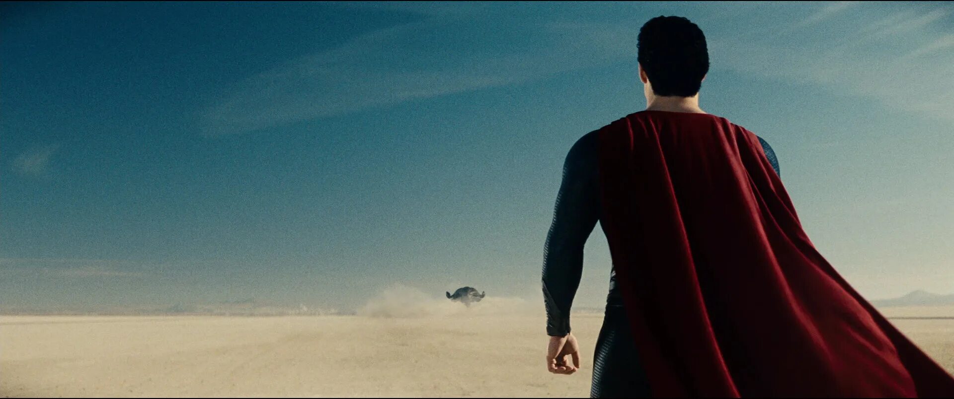 Полет человека из стали. Henry Cavill Superman Flying. Человек из стали man of Steel 2013. Супермен со спины. Человек из стали полёт.