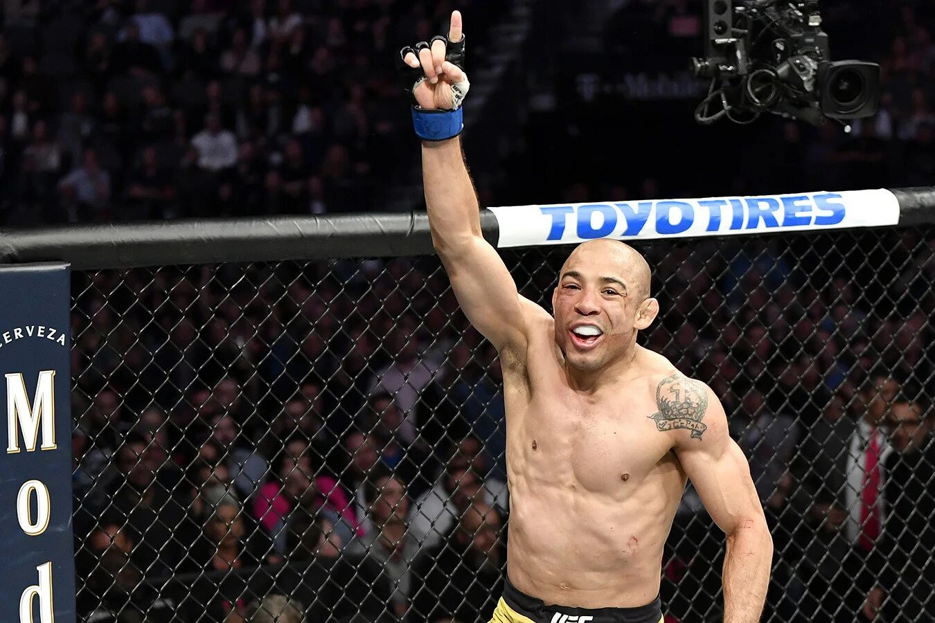 Хосе альдо 2021. Жозе альдо. Жозе альдо юфс 301. Бойцы. Жозе альдо бои.