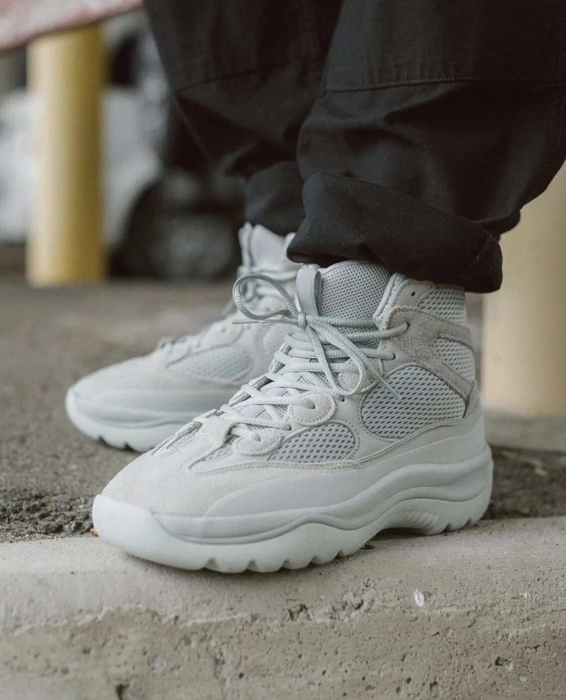 Yeezy combat boots. Yeezy desert boot. Yeezy boot. Adidas yeezy desert boot. Adidas yeezy desert зимние.