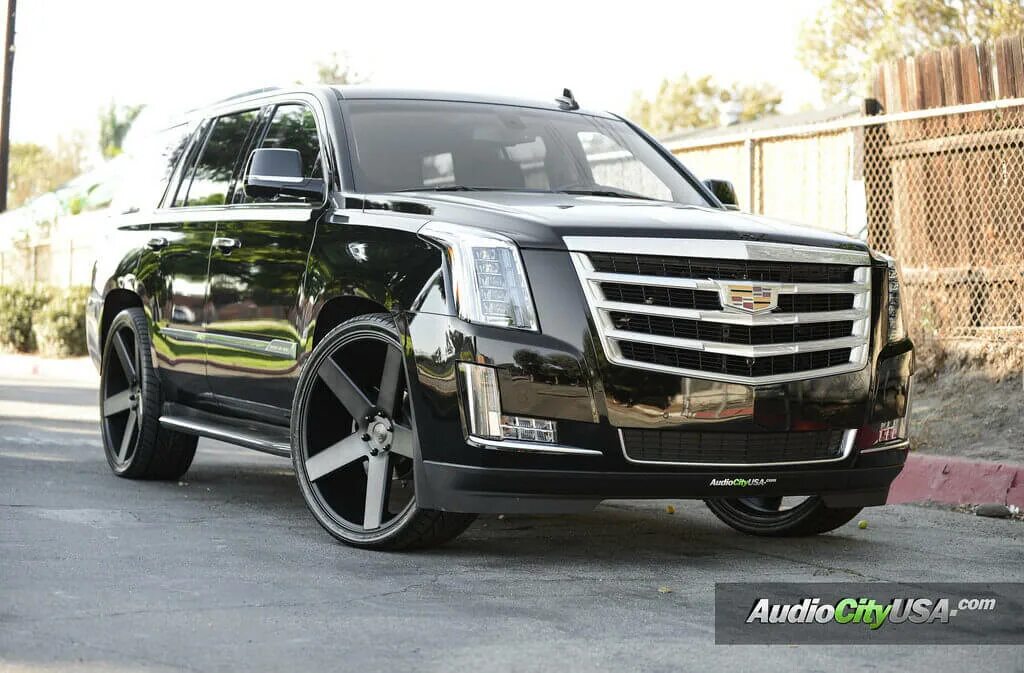 Https r 24. Cadillac Escalade r24. Диски на Cadillac Escalade r22. Cadillac Escalade r22. Диски Cadillac Escalade r22 черные.