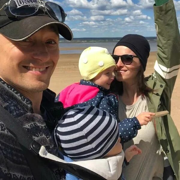 47-летний Сергей Безруков станет отцом в пятый раз - лайфстайл - 4 июля 2021 - ф