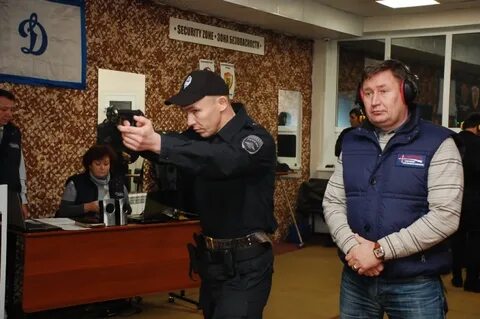 Директор витязь