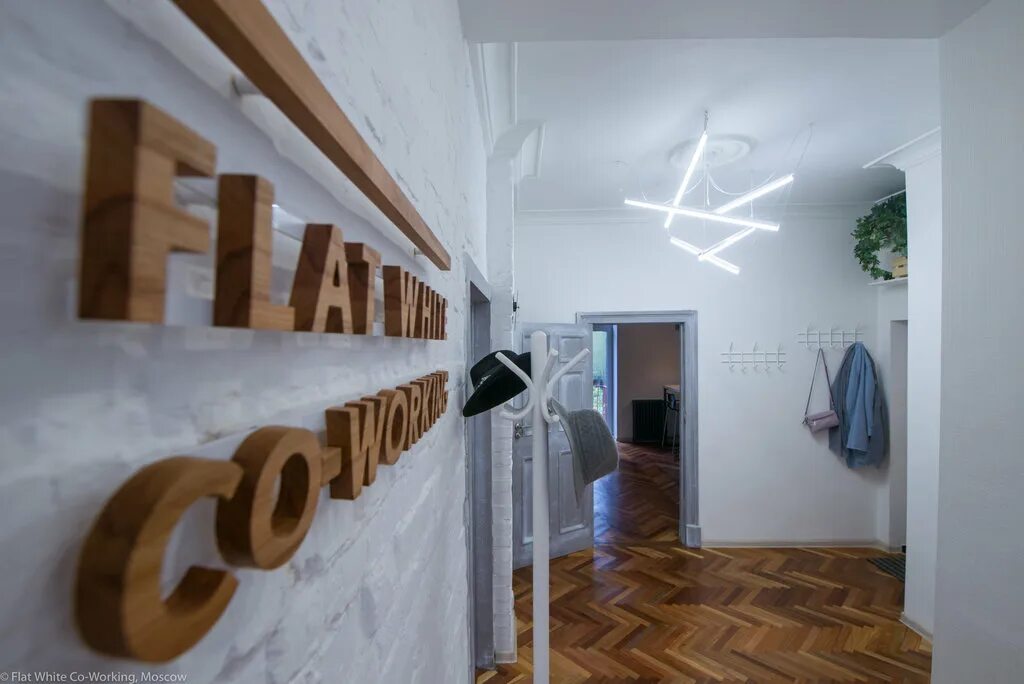 Works moscow. 2. Re work коворкинг москва. как оформить офис строительной компании. Works moscow.