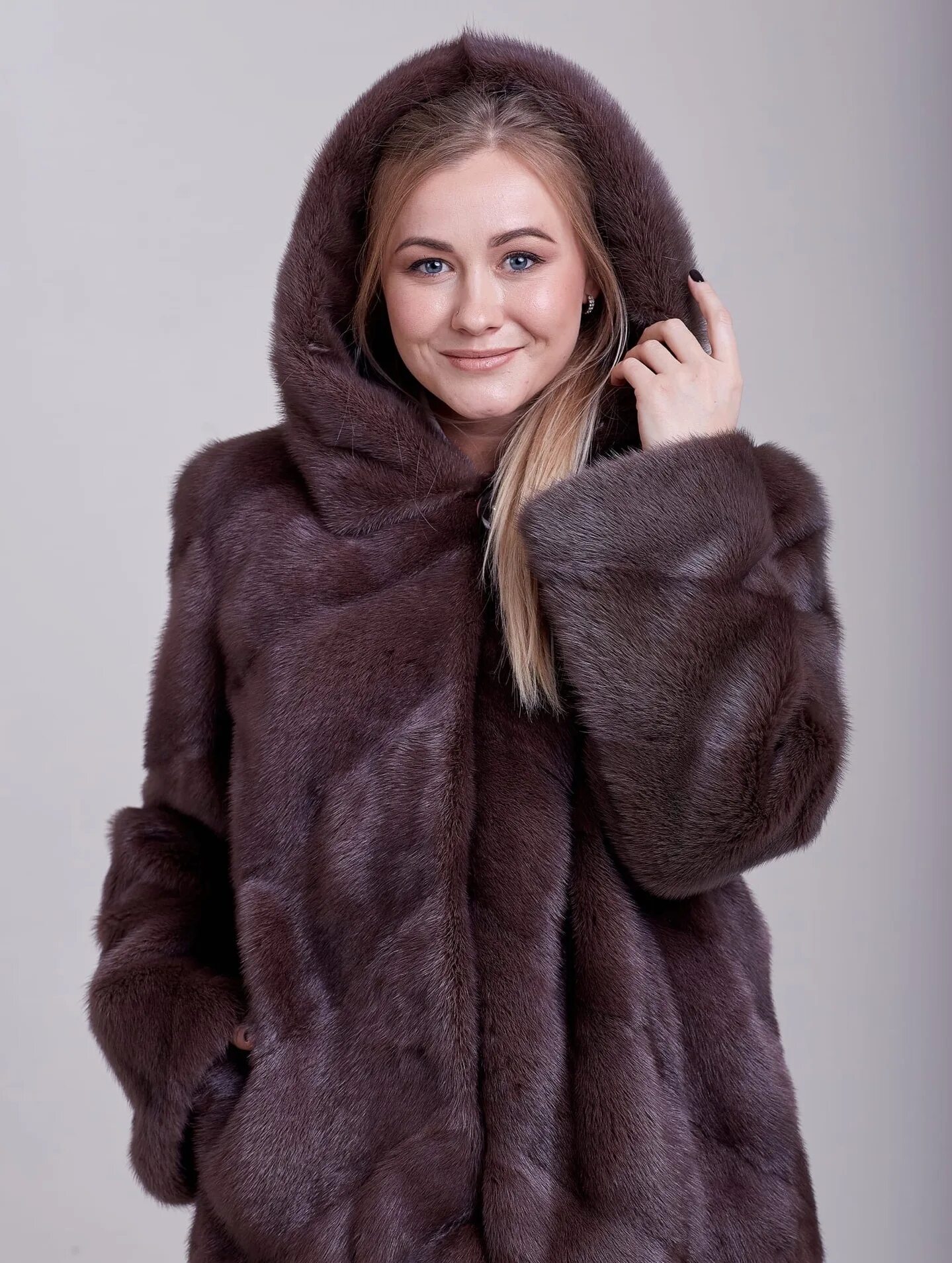 ярмарка меха. Malina шубы. мир меха киров каталог. мир меха киров каталог. ангарск выставки шубы.