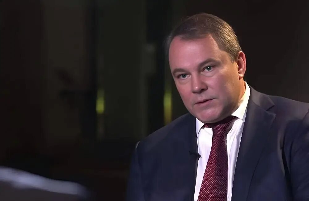 Толстой дает интервью французскому журналисту. Толстой дает интервью французскому журналисту. Интервью французам петра толстого. Толстой дает интервью французскому журналисту. Интервью петра толстого французскому.