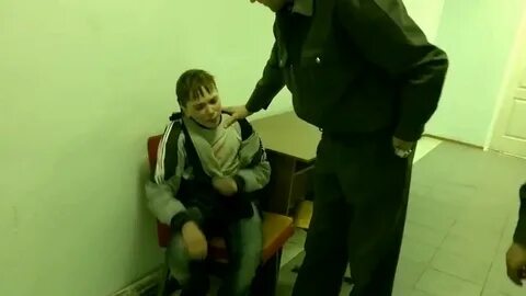 Поймал школьников