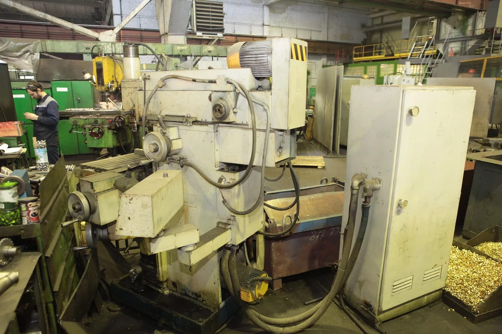 Универсально фрезерный 67к25в. Фрезерный станок 67к25пр. Станок фрезерный широкоуниверсальный 67к253. Станок фрезерный широкоуниверсальный 67к25. Широко универсальный 67к 25п.