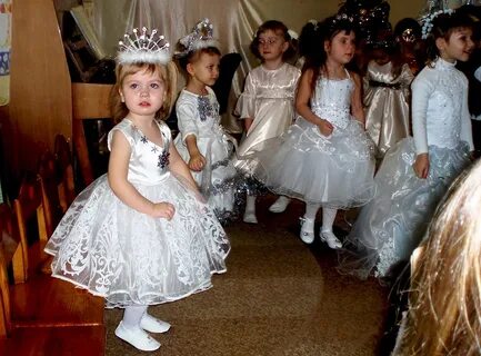 Платье на утренник в детском саду