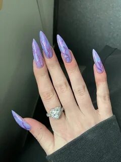 Пойызда интернетте менімен жыныстық қатынасқа түсу үшін қызым бар.