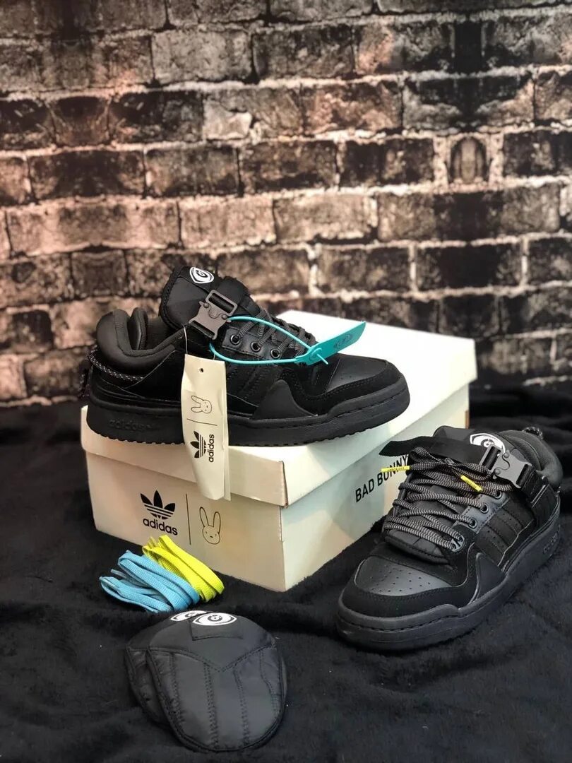 Adidas forum bad bunny. Кроссовки adidas forum low bad bunny. Кроссовки bad bunny x adidas forum buckle. Bad bunny x adidas forum buckle low. Bad bunny кроссовки.