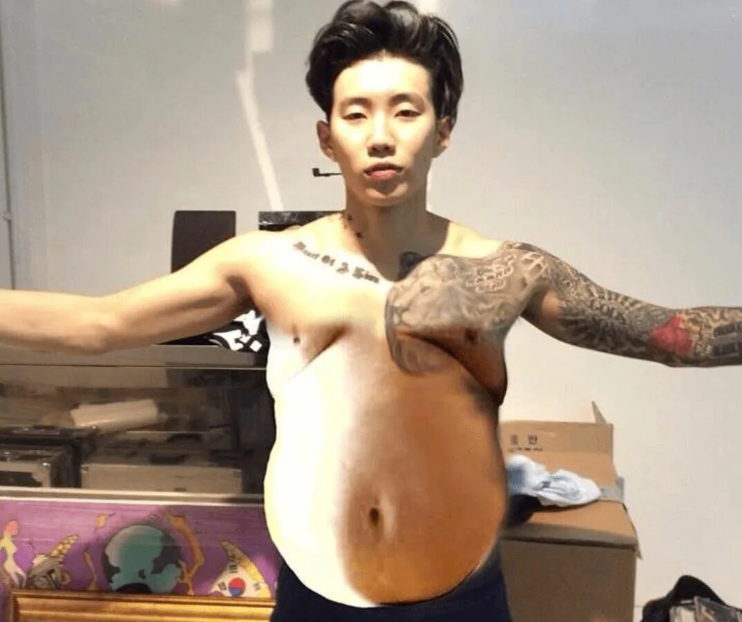 Пак бывших девушек. Джей пак. джей пак пресс. джей пак 2025. jay park лифчики.
