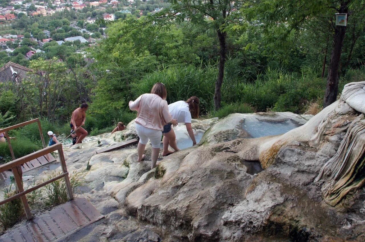 Бесстыжие ванны цена. Бесстыжие ванны в Пятигорске Машук. Радоновые ванны Пятигорск бесстыжие. Пятигорск сероводородные ванны бесстыжие. Бесстыжие ванны Пятигорск.