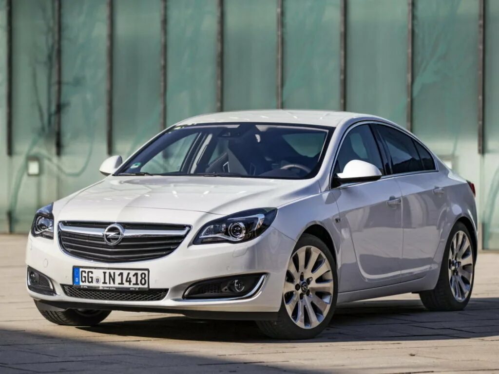 Купить опель инсигния турбо. Opel Insignia 2013. Opel Insignia 2. Опель Инсигния 2013. Opel Insignia 1.