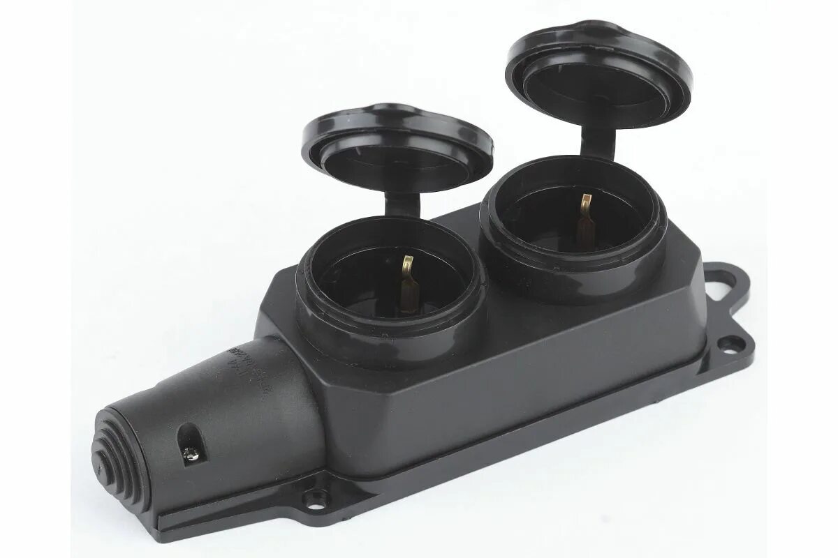 Розетка влагозащищенная. Розетка переносная каучуковая 220-240v 2p+е1*16а с защитной крышкой. Розетка каучуковая 1 местная. Розетка наружной установки 3х2р+ре 1х16а 220v каучук. Розетка керамическая наружная двойная без заземления.